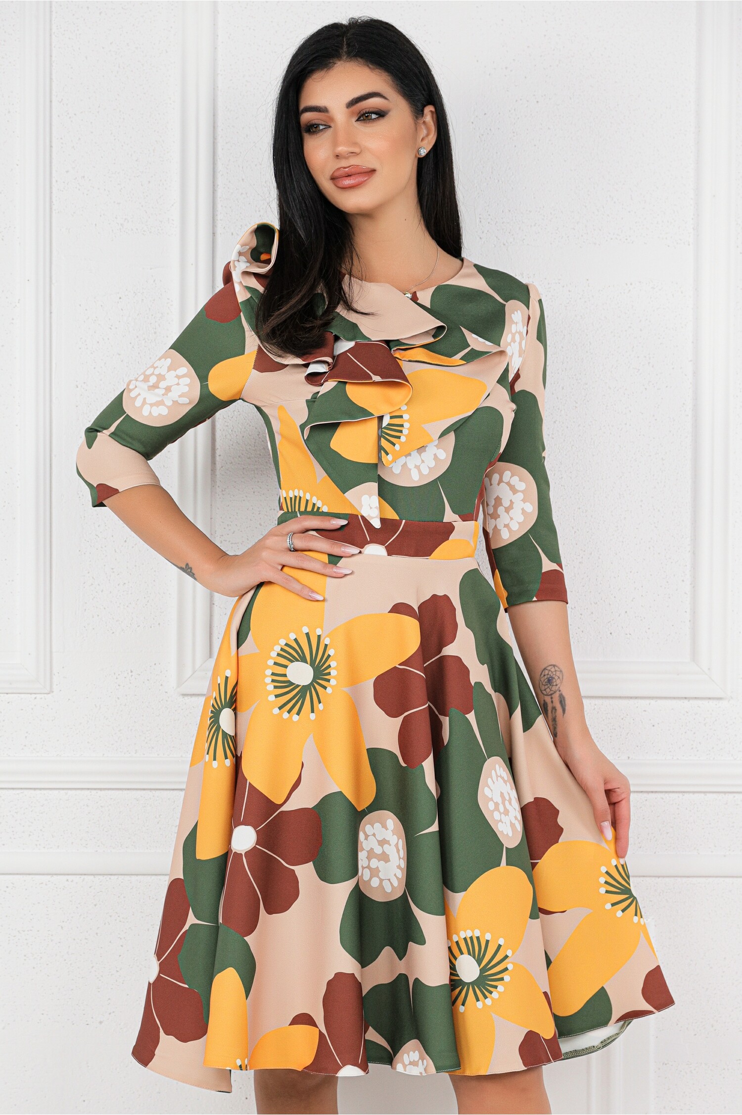 rochie-mbg-bej-cu-imprimeu-floral-verde-si-galben-1327532-1074473-4