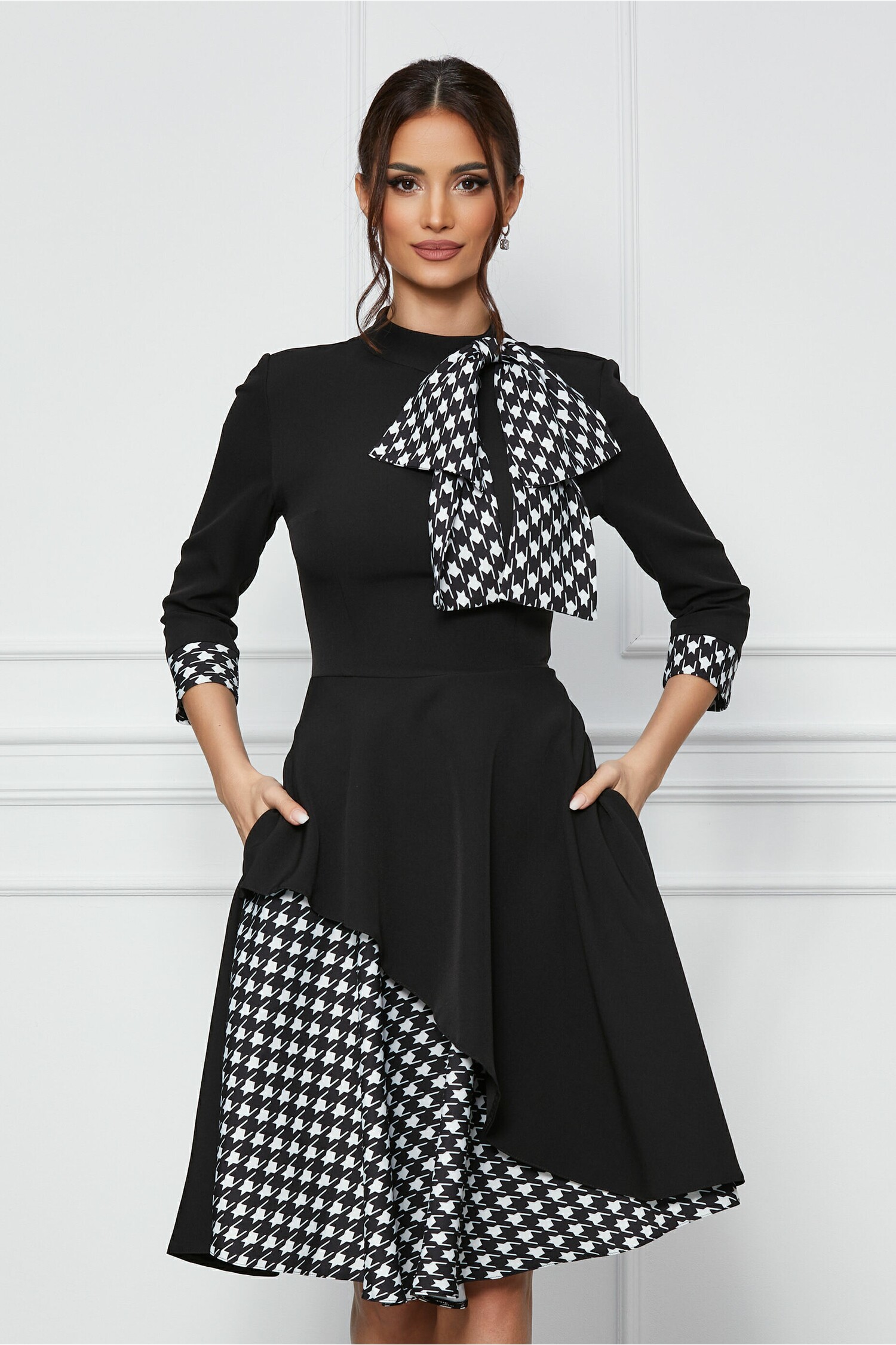 rochie-mbg-neagra-cu-imprimeu-pepit-si-funda-1260994-1021798-4