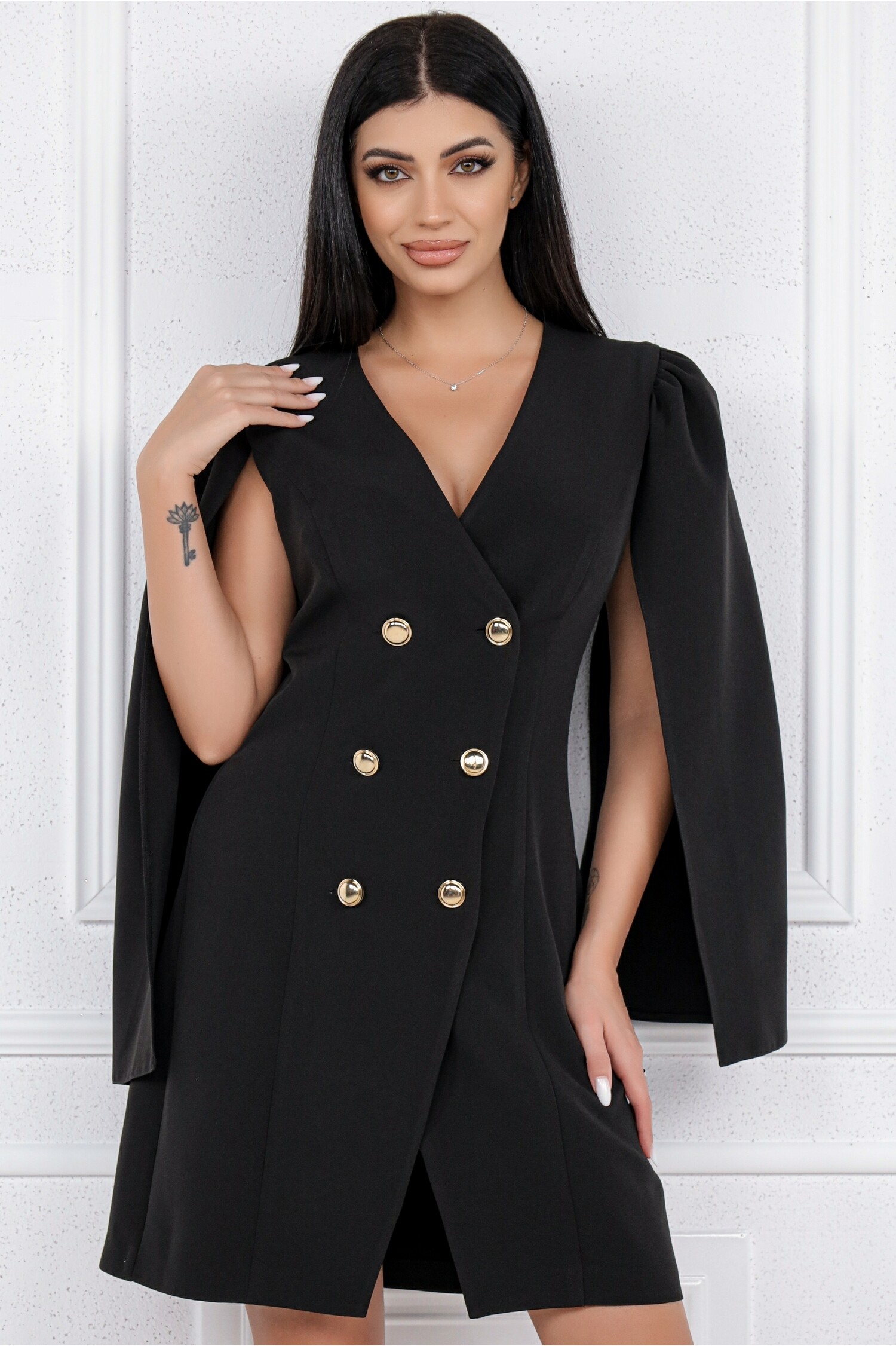 rochie-mbg-neagra-tip-sacou-cu-maneci-decupate-1325615-1072679-4