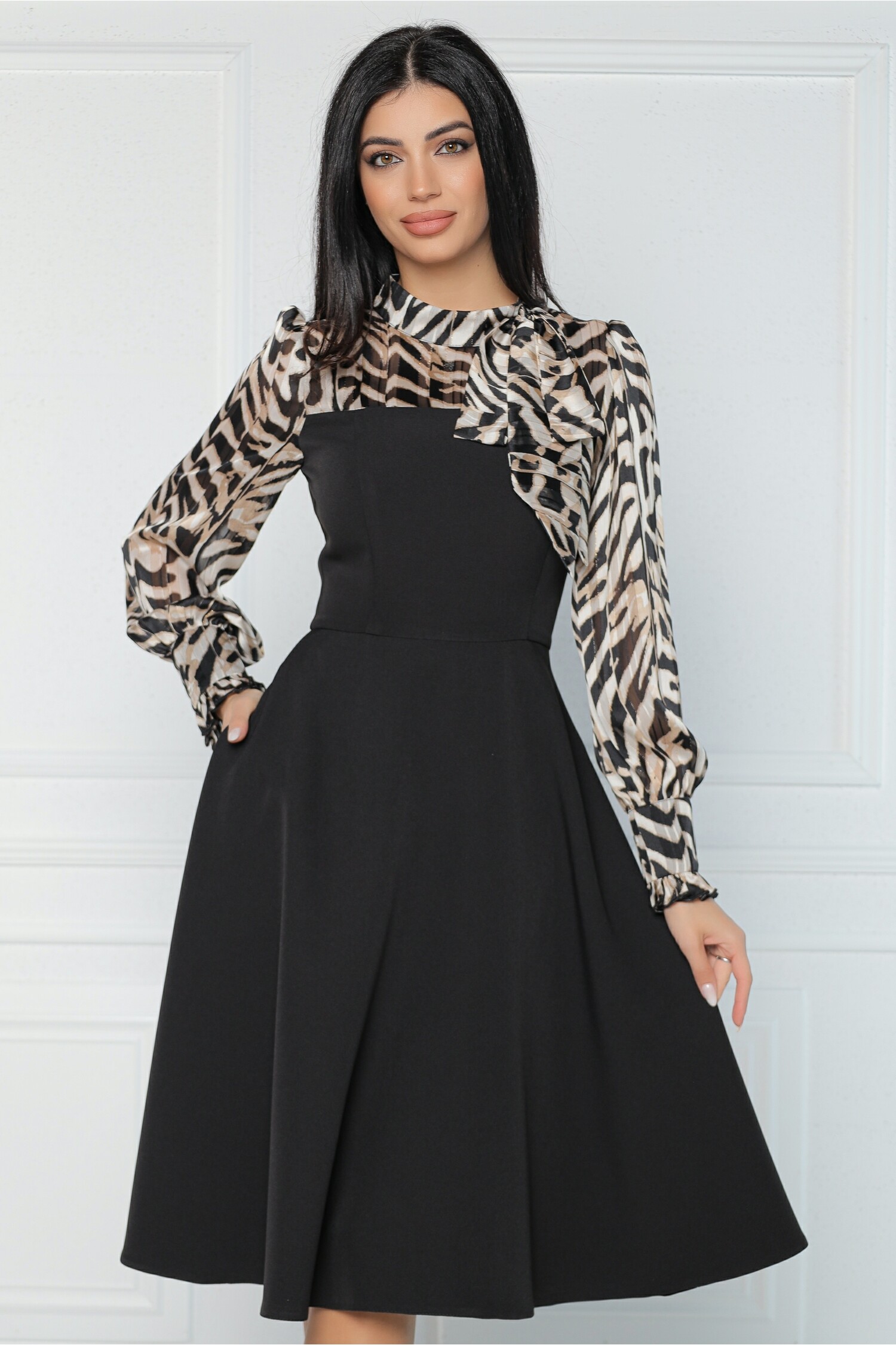 rochie-mbg-office-din-stofa-cu-voal-la-bust-si-animal-print-bej-1335827-1080917-4