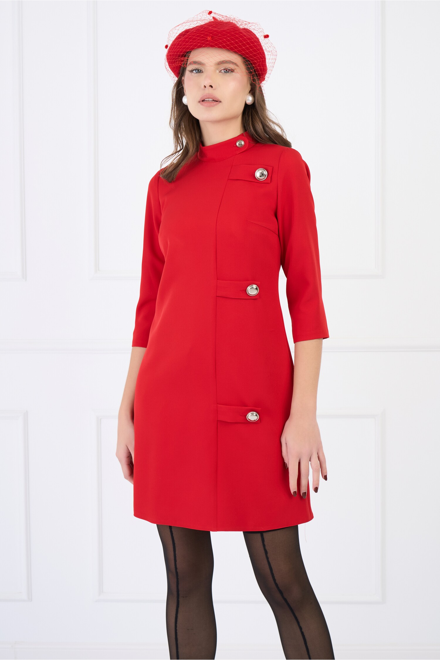 rochie-moze-office-din-stofa-rosie-cu-nasturi-decorativi-pe-o-parte-1334540-1079528-4
