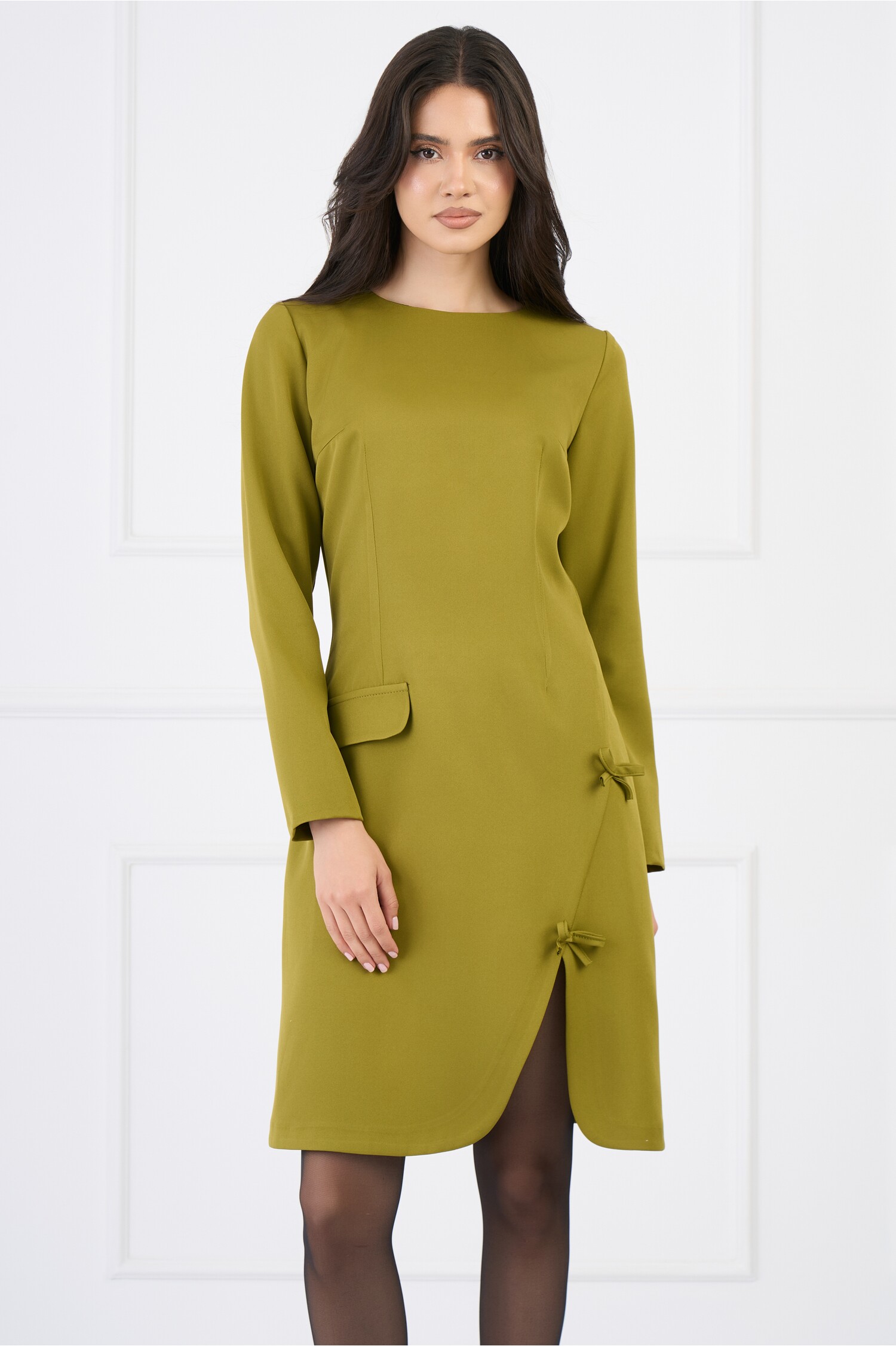 rochie-moze-office-din-stofa-verde-lime-cu-funde-si-crepeu-pe-fusta-1336034-1083860-4