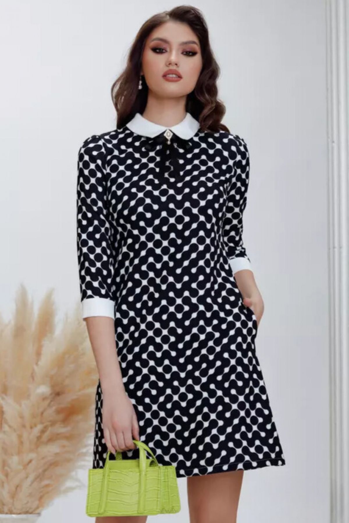 rochie-office-fofy-in-a-cu-imprimeu-grafic-si-guler-alb_74315