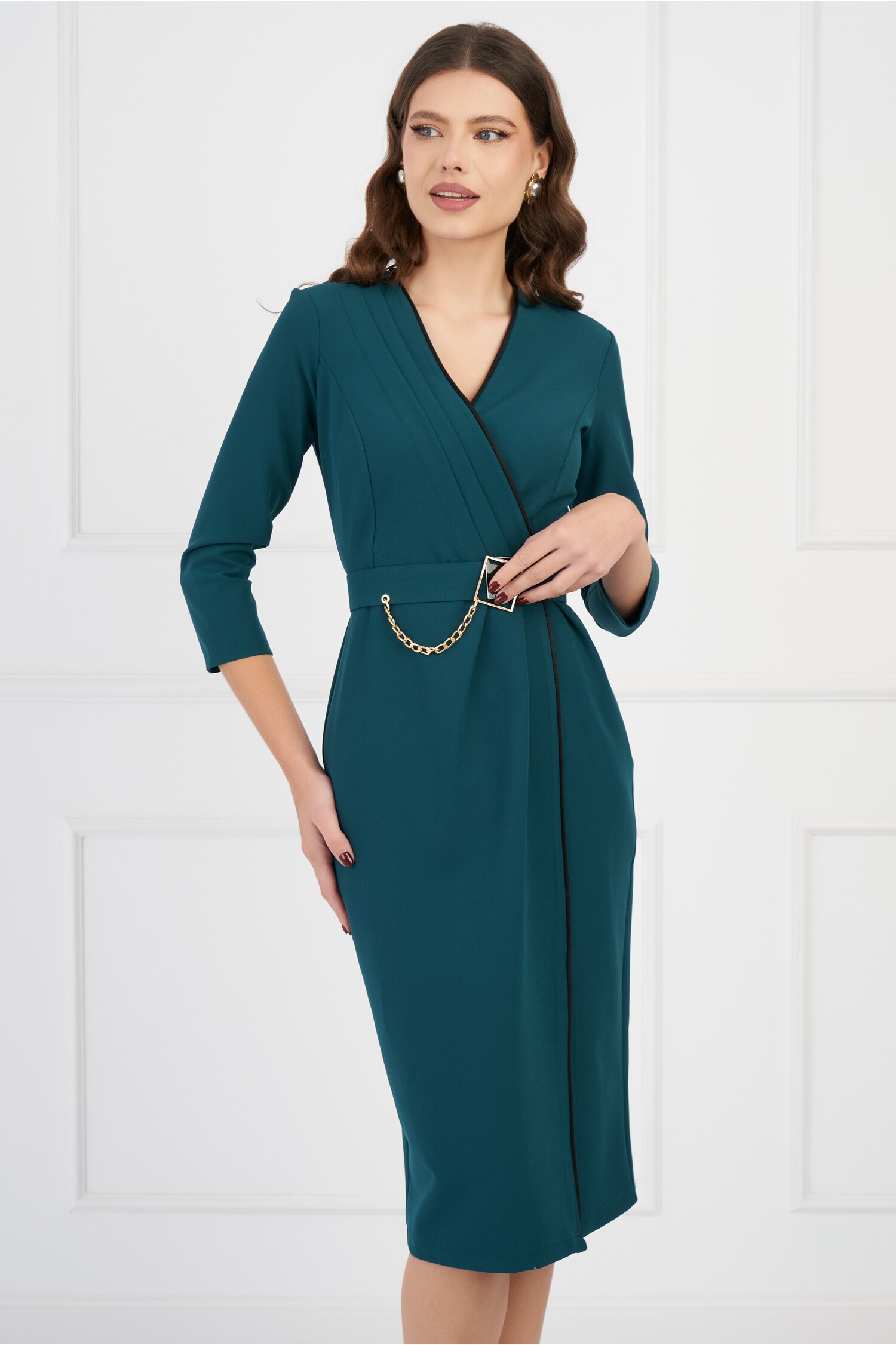 rochie-verde-cu-bust-petrecut-1328474-1076165-4