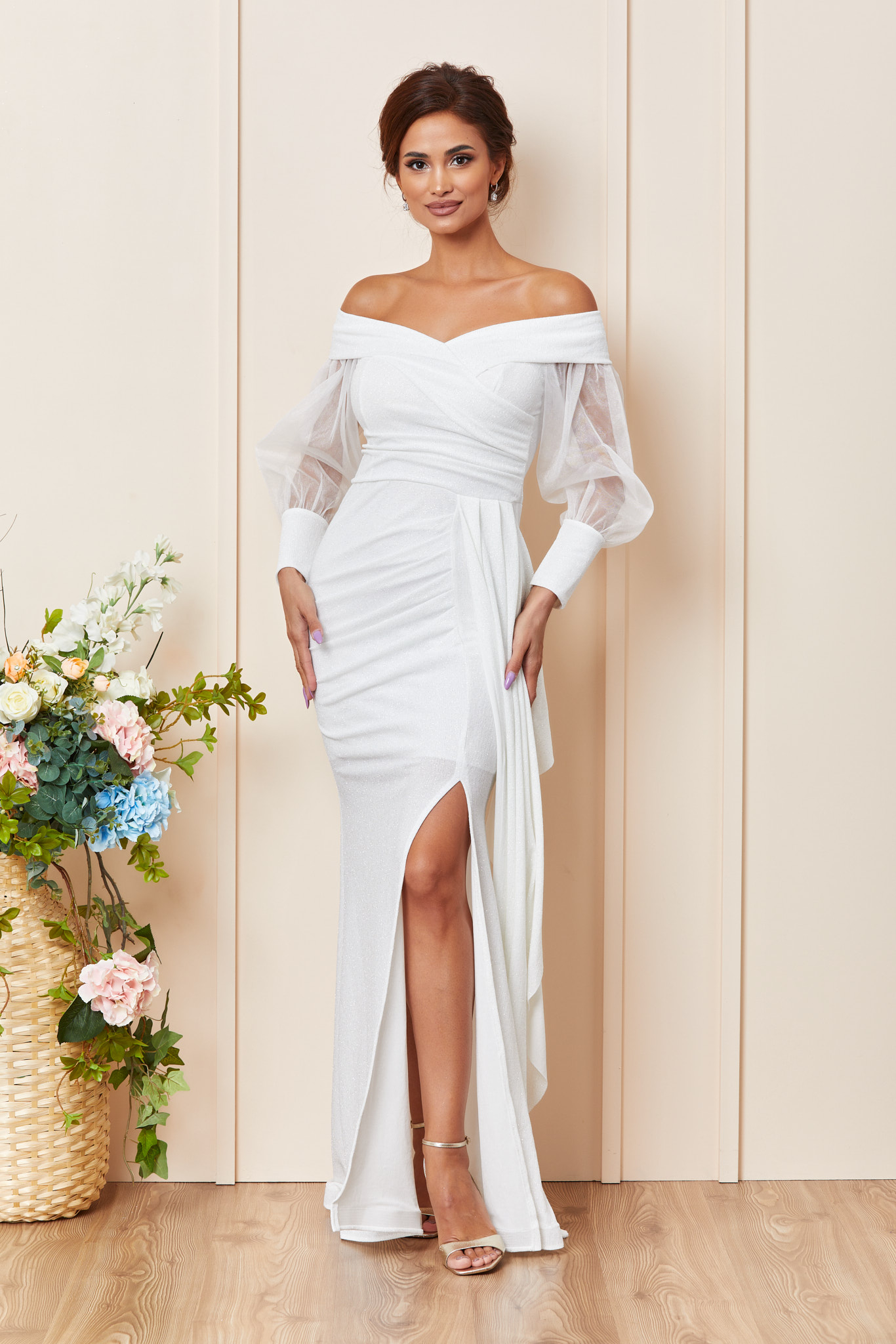 rochie_de_ocazie_alba_cu_maneci_3_