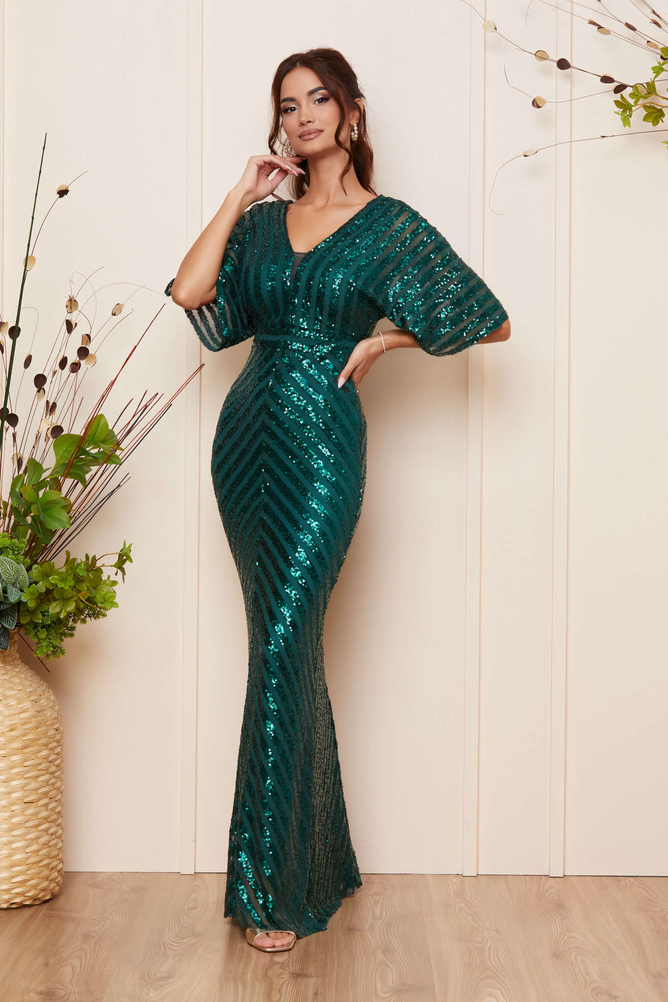rochie_de_ocazie_lunga_verde_cu_paiete_3__1