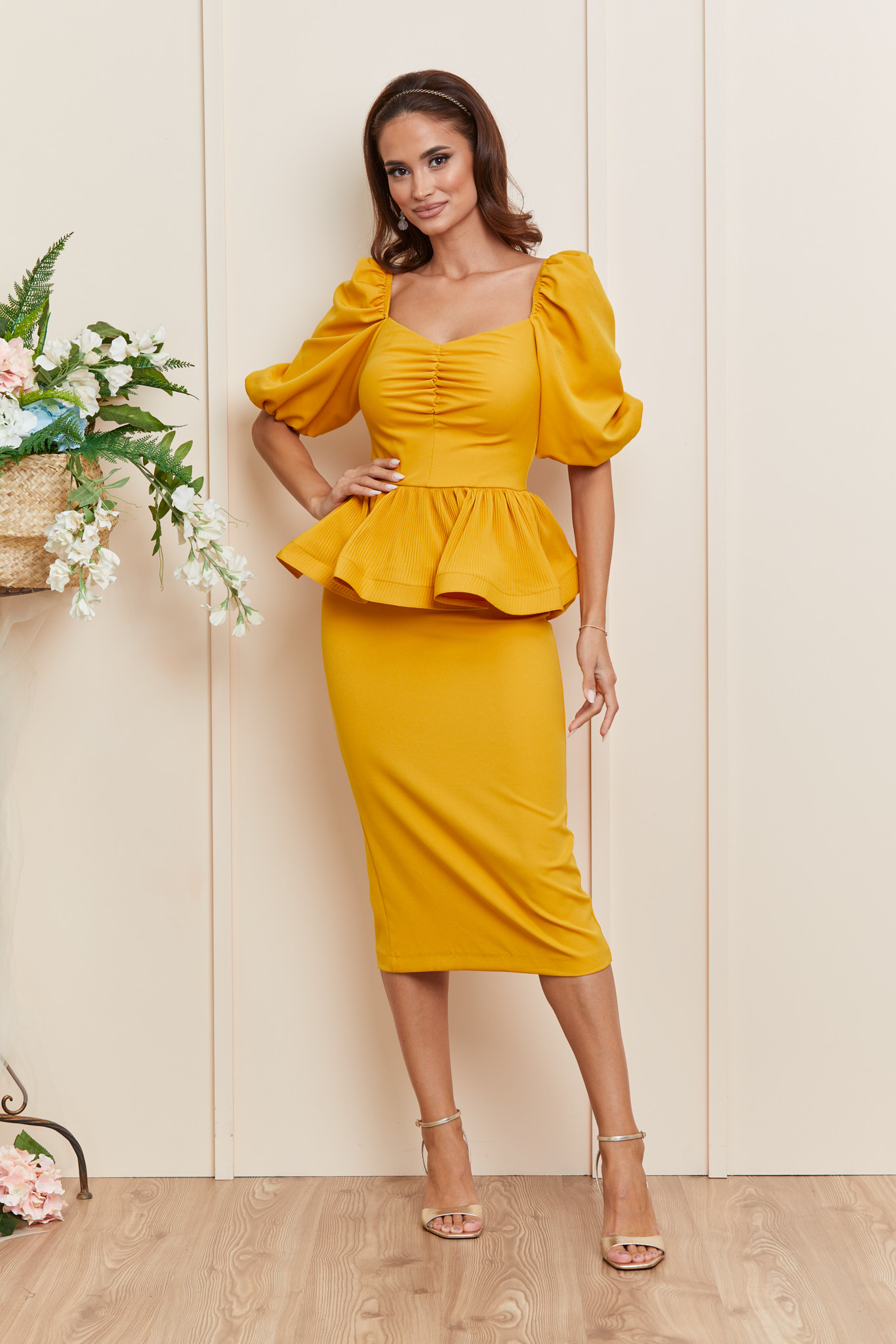 rochie_de_ocazie_midi_galben_mustar_cu_peplum_3_