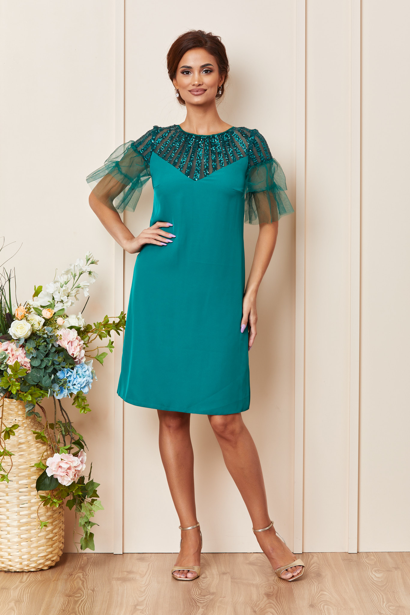 rochie_eleganta_verde_cu_croi_lejer_3__1