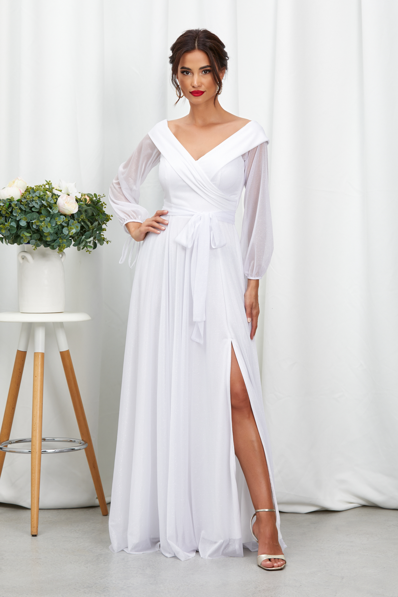 rochie_lunga_alba_din_tull_3_