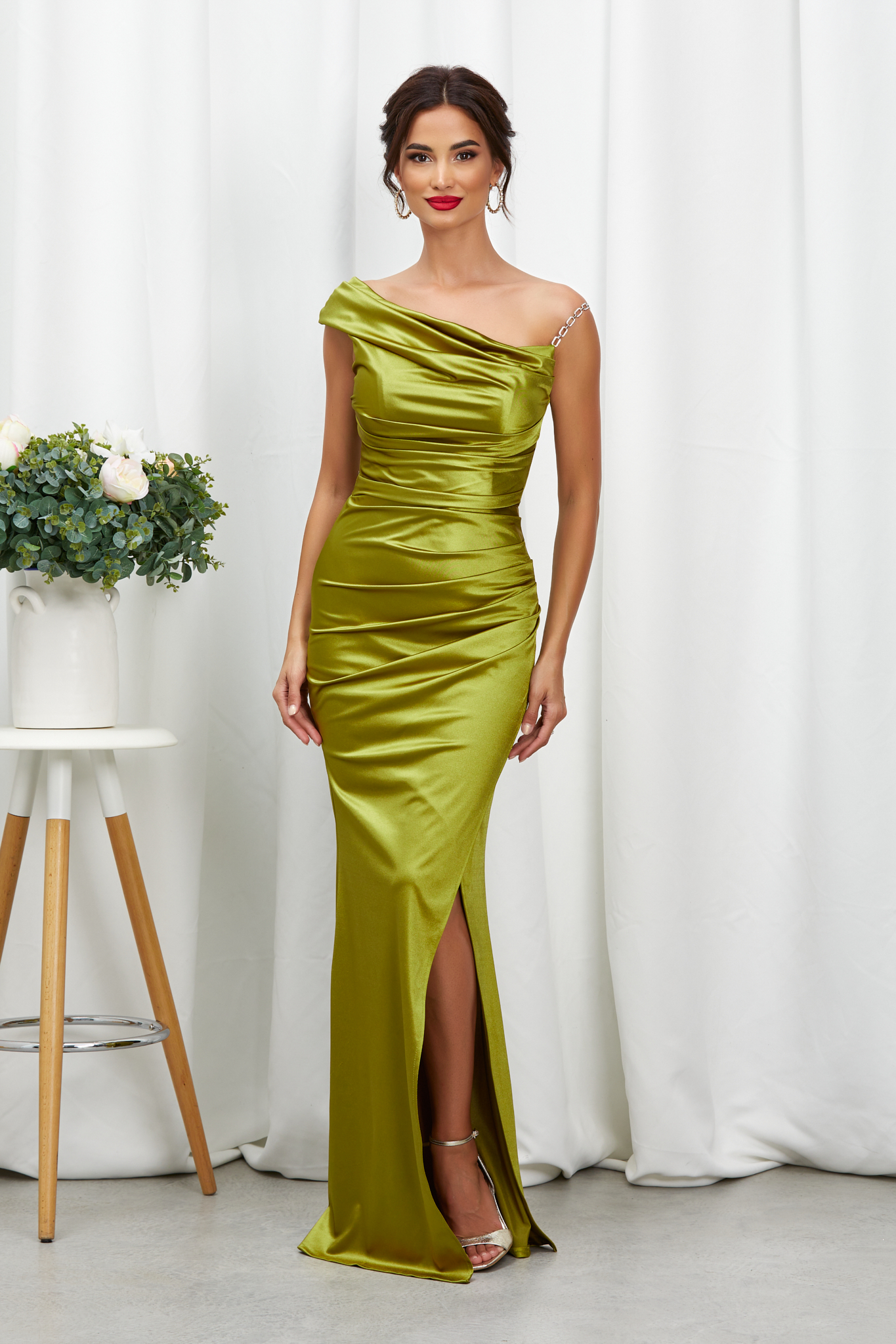rochie_lunga_de_ocazie_fistic_din_lycra_satinat_3__4