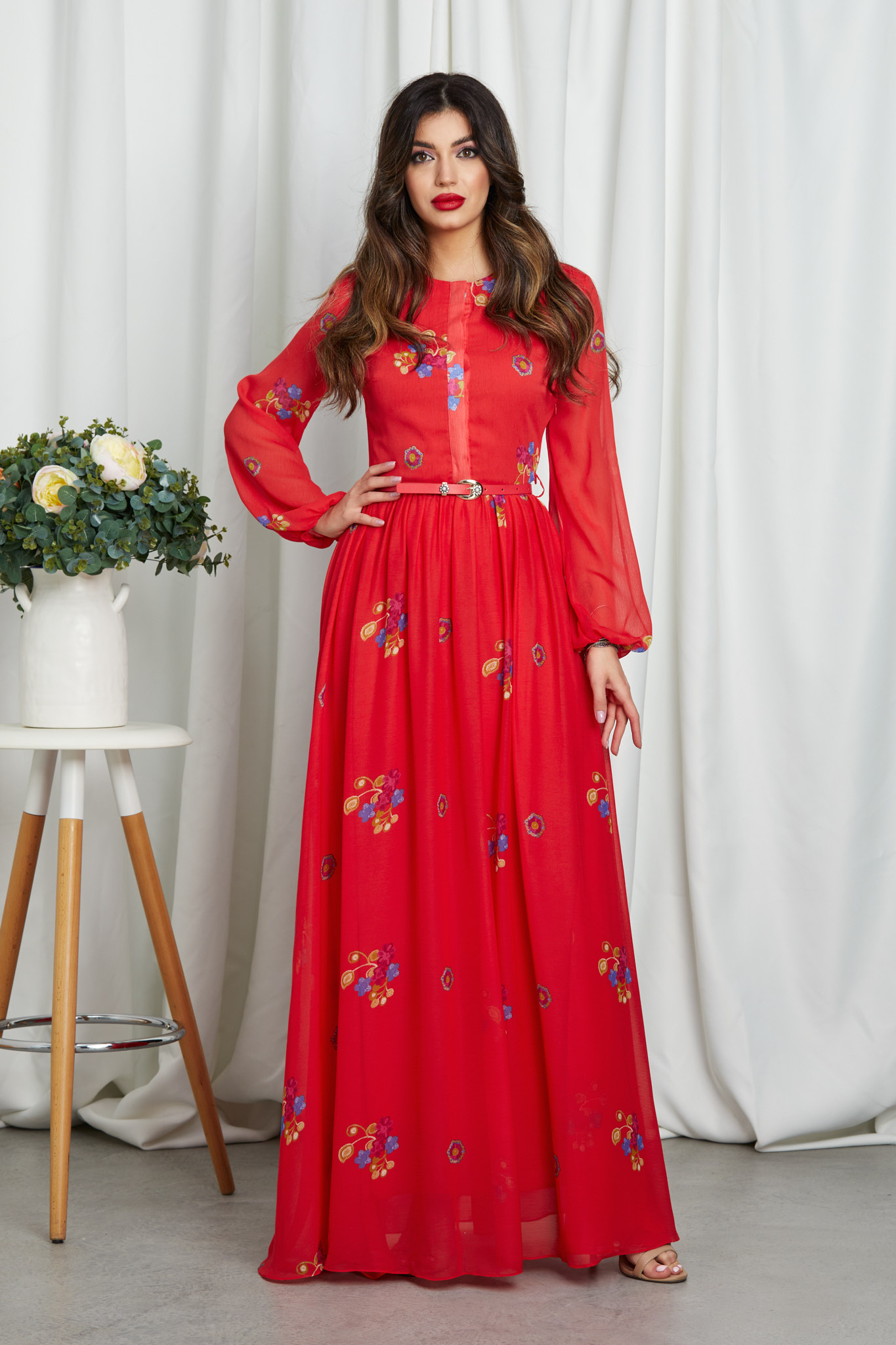 rochie_lunga_de_ocazie_rosie_cu_flori_3_