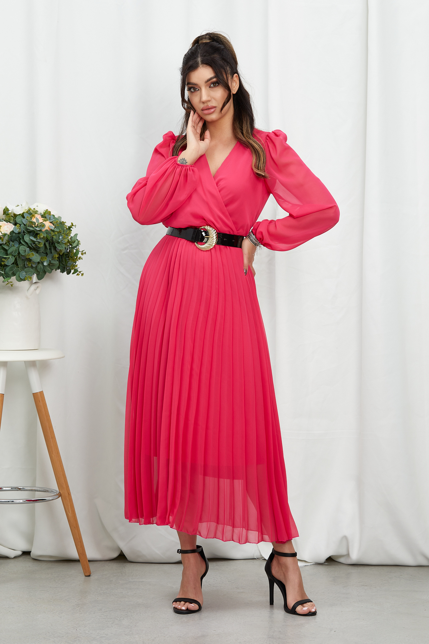 rochie_midi_din_voal_fucsia_2_