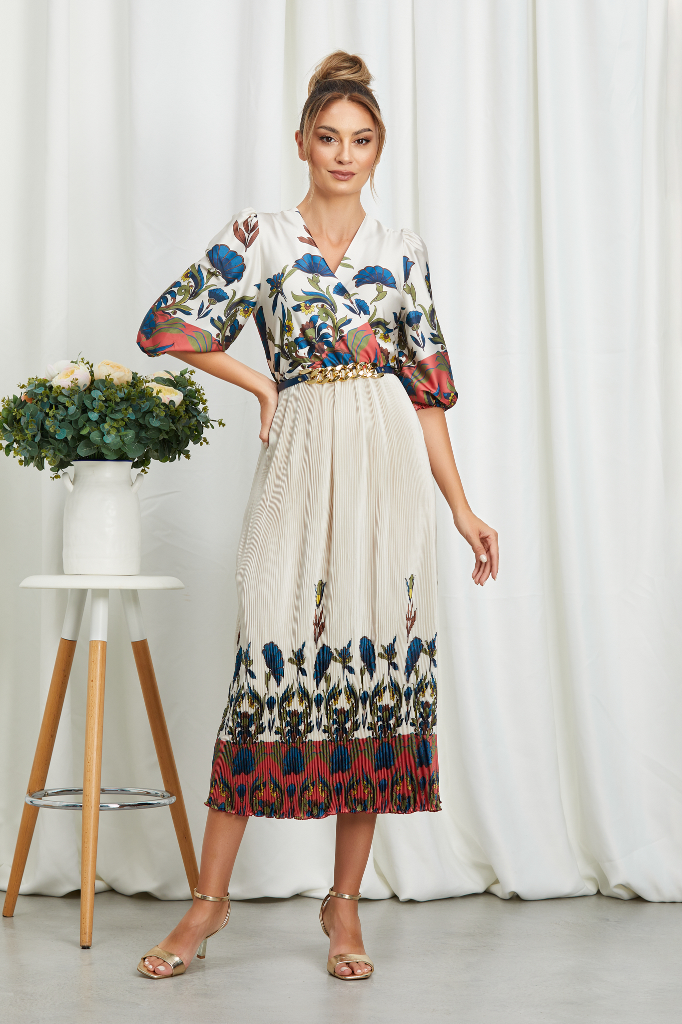 rochie_midi_eleganta_cu_pliuri_si_imprimeu_3__4