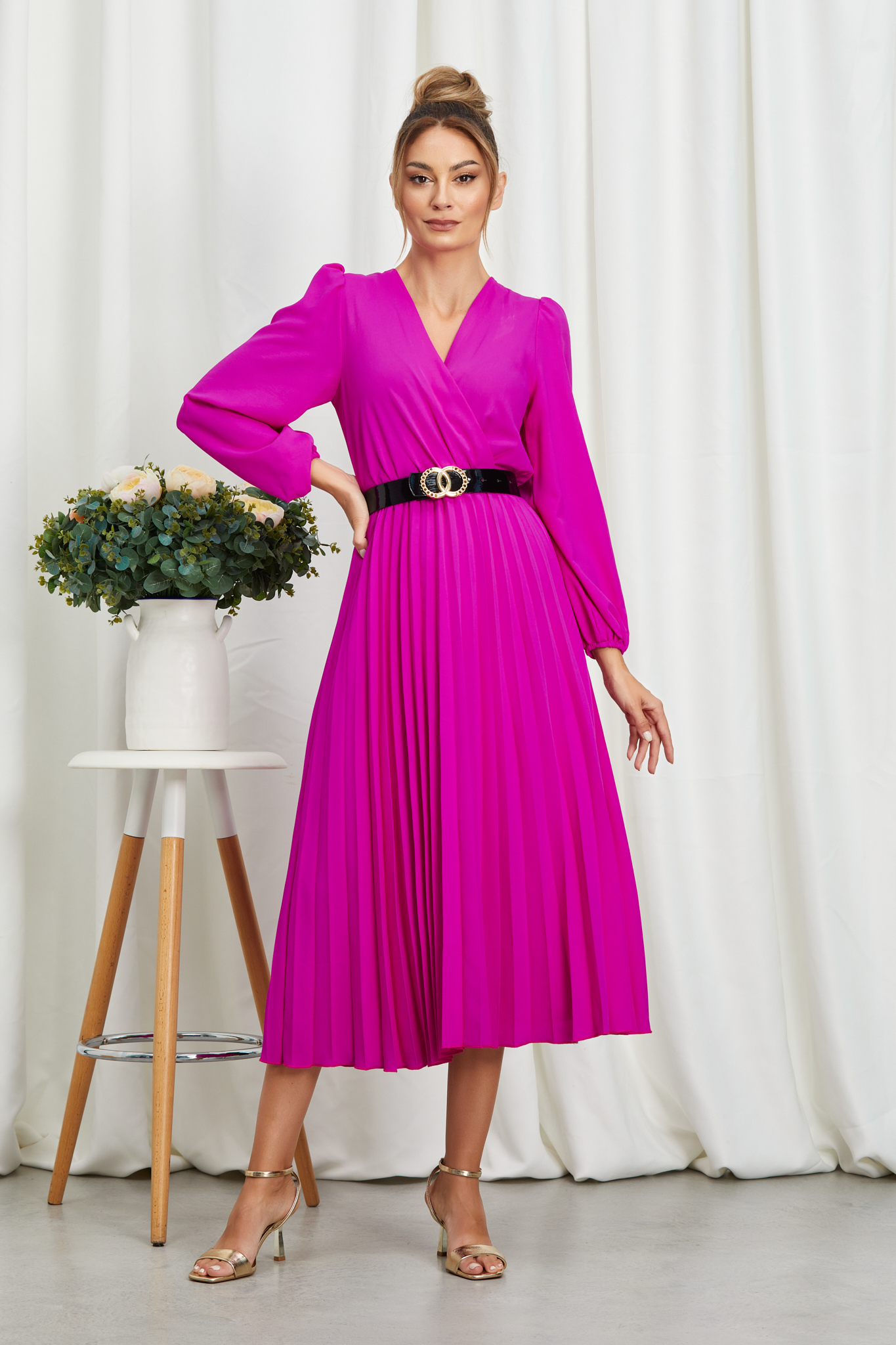 rochie_midi_eleganta_fucsia_cu_pliuri_3__3