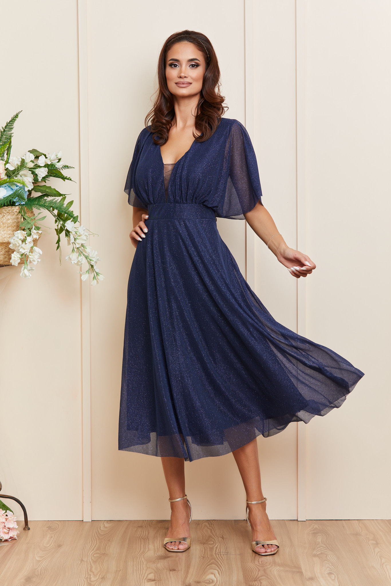 rochie_midi_eleganta_vleumarin_din_voal_cu_sclipici_3_