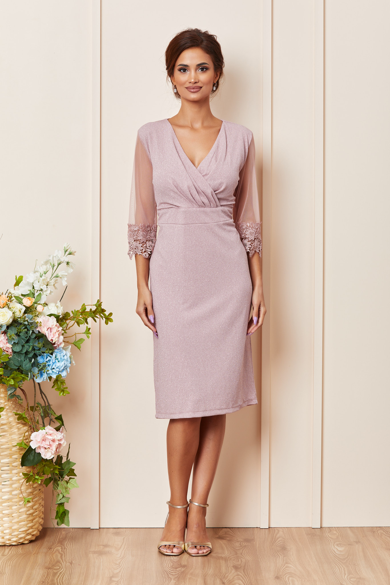 rochie_midi_rose_din_licra_3_