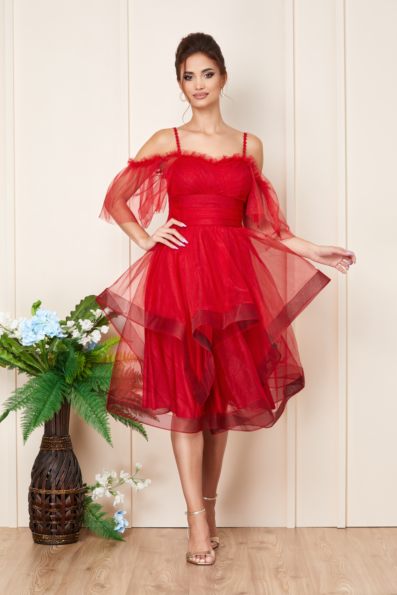 rochie_rosie_de_ocazie_din_tull_3_