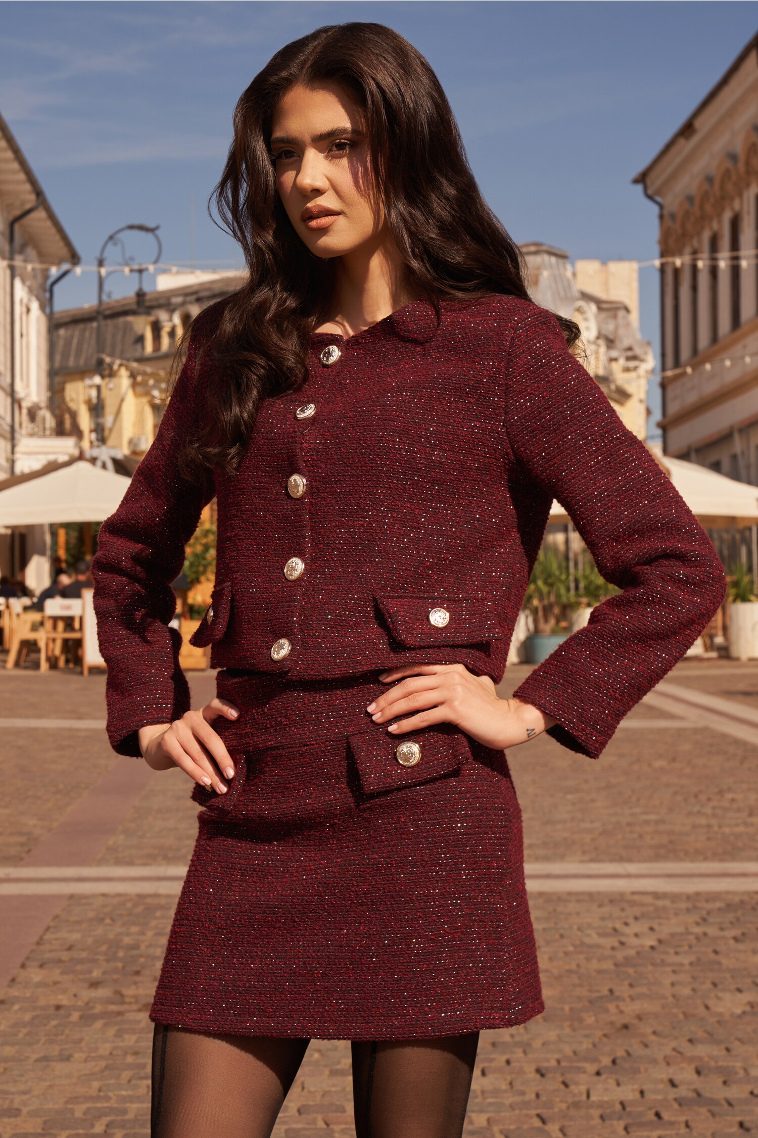 sacou-mara-bordo-scurt-din-tweed-cu-insertii-din-fir-lurex-1330322-1078475-4