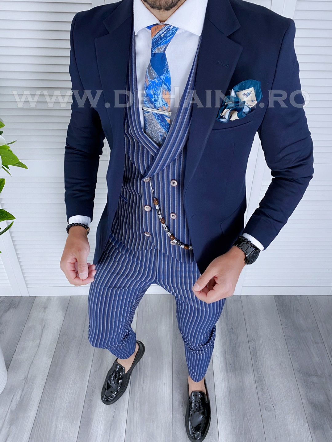 Tinuta-barbati-sacou-camasa-vesta-pantaloni-zara-B4084