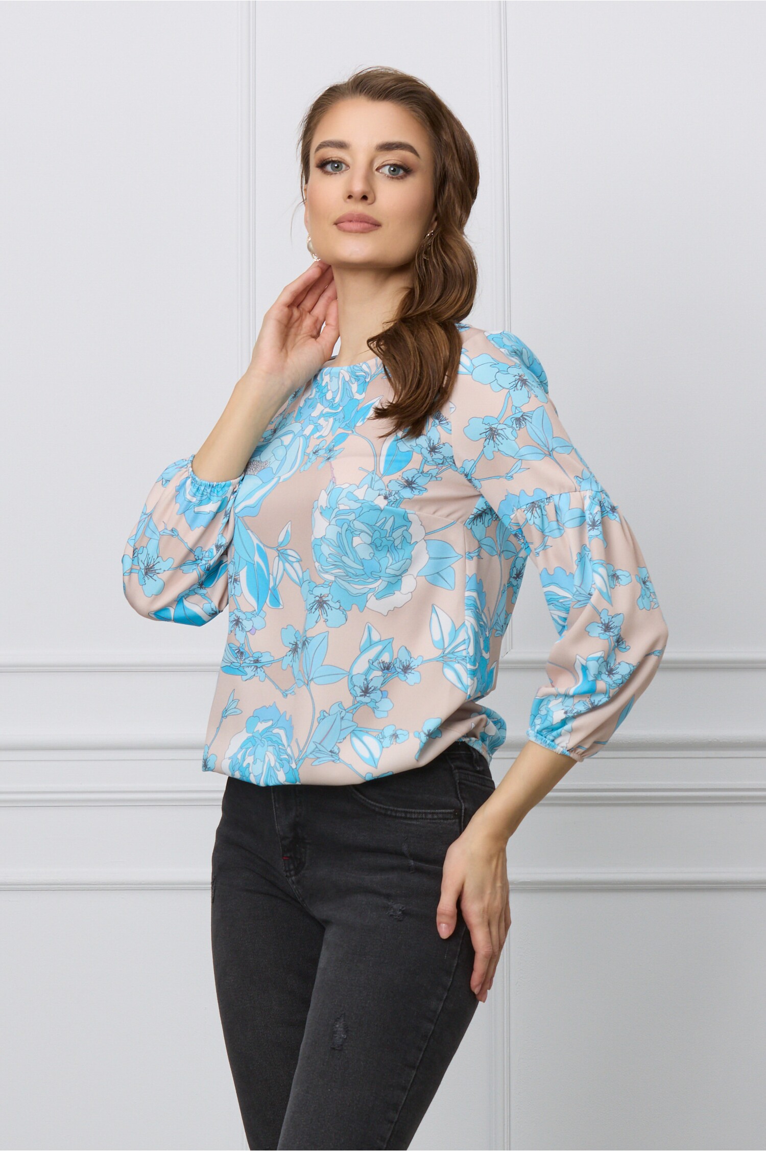 bluza-aria-bej-cu-imprimeuri-florale-bleu-1275283-1032808-4