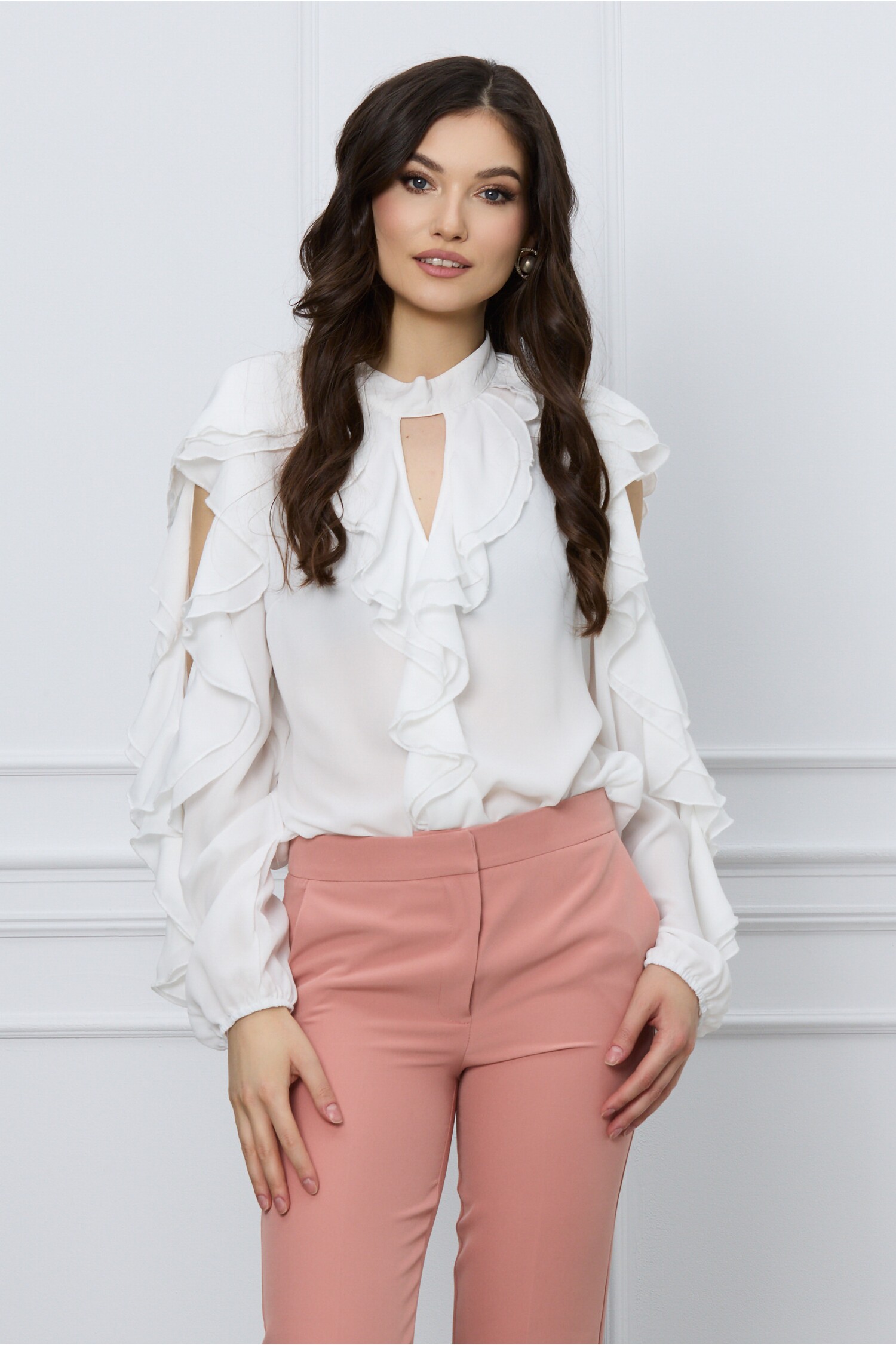 bluza-doria-alba-cu-volane-1284887-1041368-4