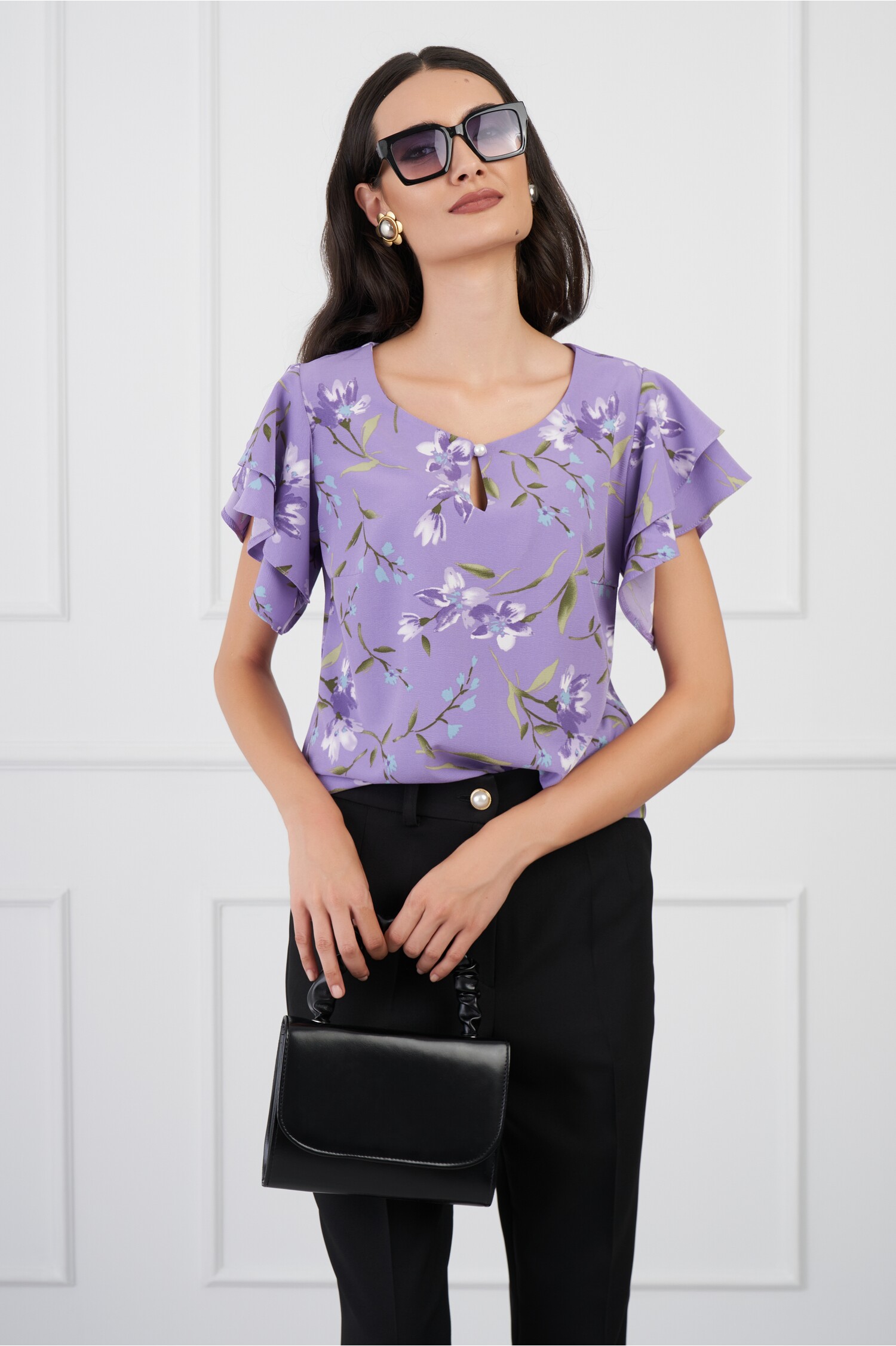 bluza-dy-fashion-lila-imprimeu-floral-si-volane-pe-maneci-1317584-1088495-4