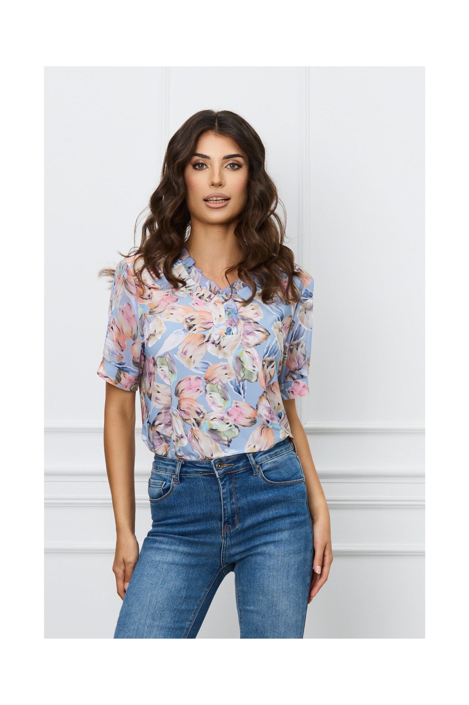bluza-feli-bleu-cu-imprimeuri-bej-si-maneci-scurte-1293119-1047746-4