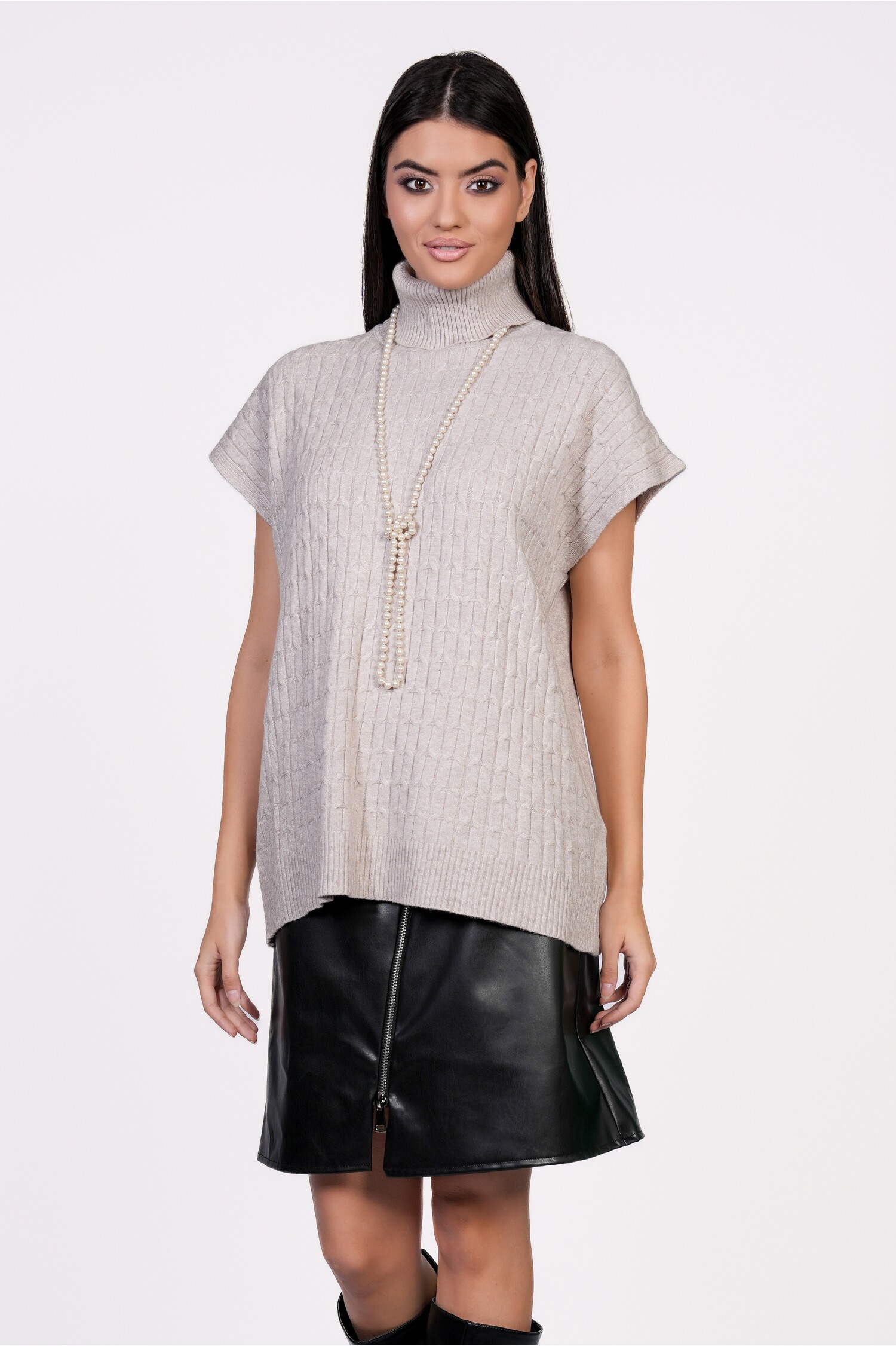 bluza-iarina-ivory-fara-maneci-cu-model-in-relief-1232127-998655-4