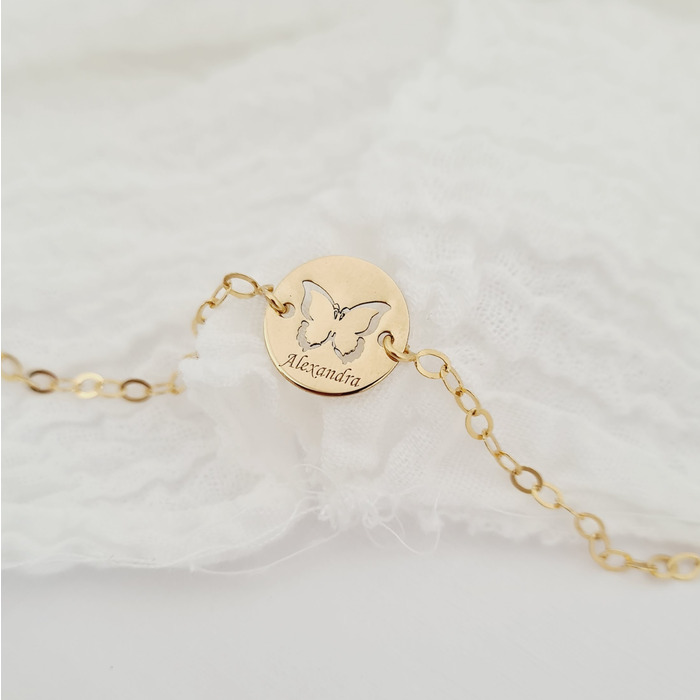 bratara-personalizata-cu-nume-fluture-decupat-aur-galben-14k-banut-12-mm-diametru-cu-lantisor-fata-baiat-67598-4