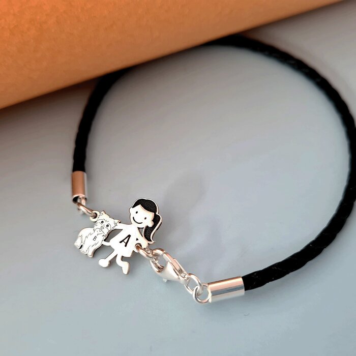 bratara-unisex-cu-membri-familiei-fetita-si-caine-yorkshire-argint-925-si-piele-impletita-40495-4