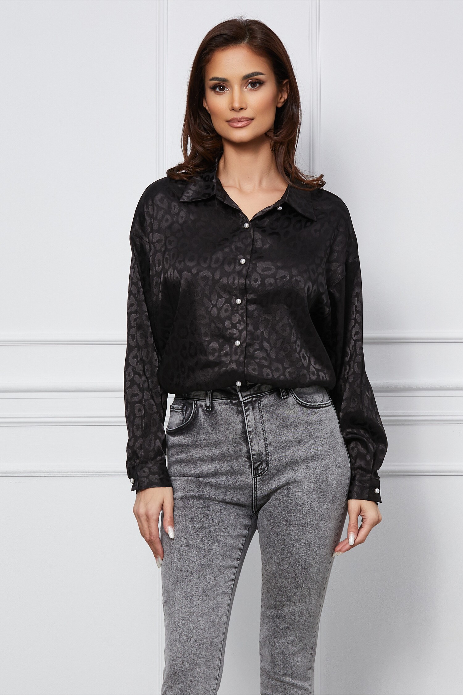 camasa-dorina-neagra-cu-animal-print-satinat-1257970-1020319-4