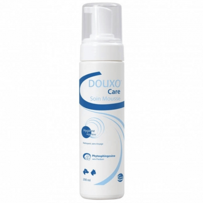 douxo-care-mousse-flacon-200-ml-copie-098756