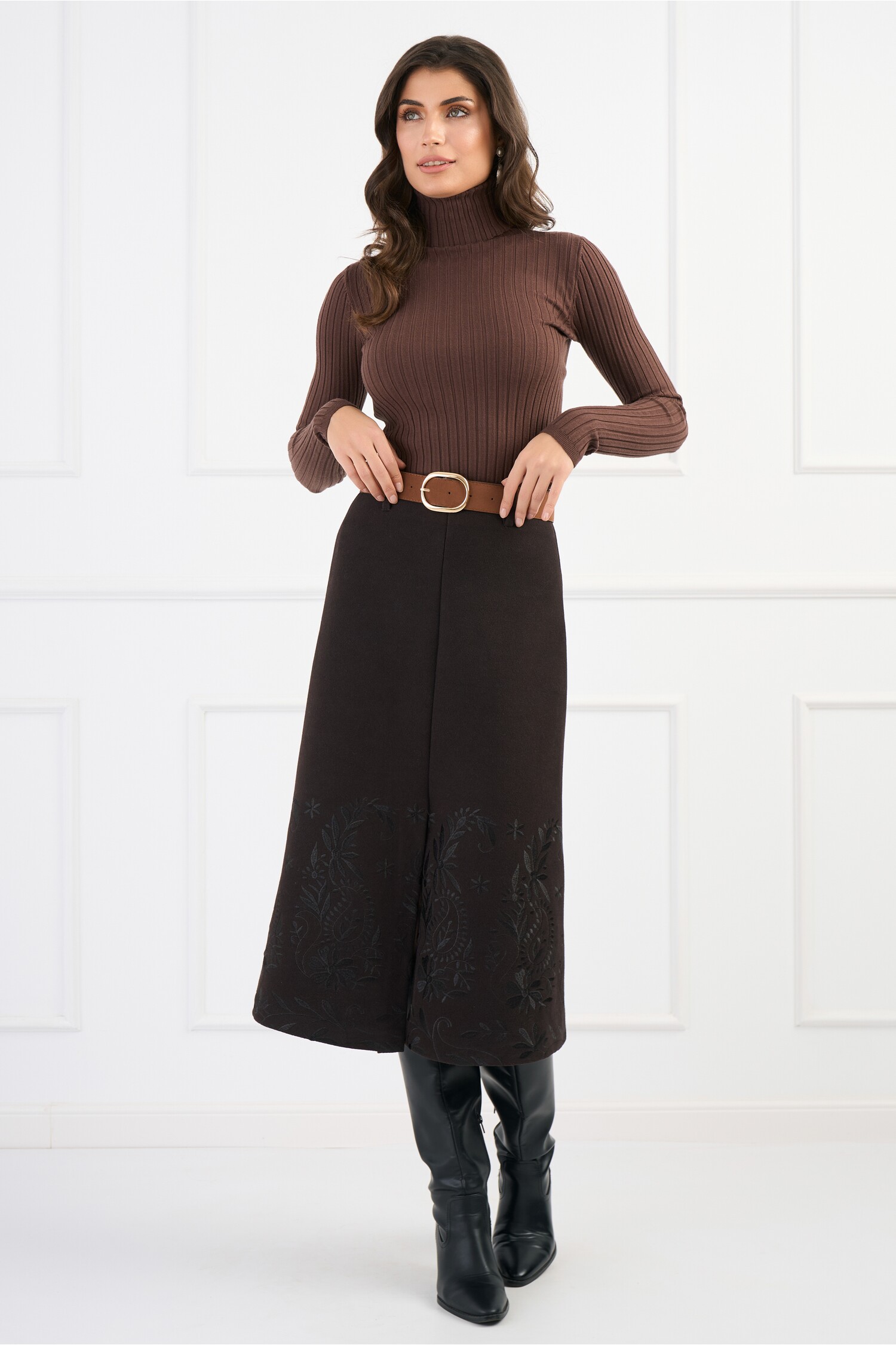 fusta-midi-din-stofa-maro-cu-broderie-si-curea-1341383-1087742-4