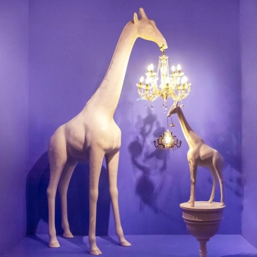 giraffe-in-love-mini-2