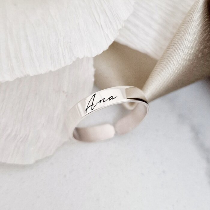 inel-personalizat-cu-nume-argint-925-74516-4