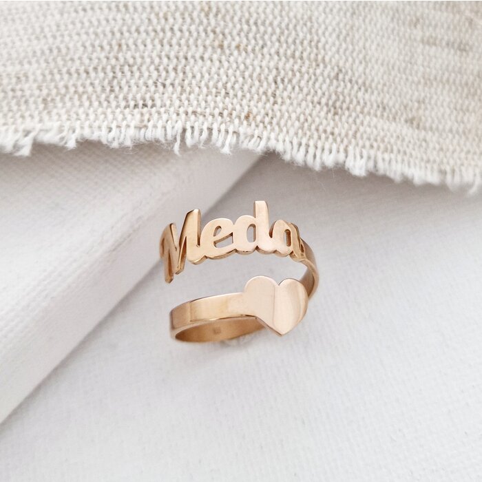inel-personalizat-cu-nume-decupat-si-simbol-inima-argint-925-placat-cu-aur-roz-18k-80024-4