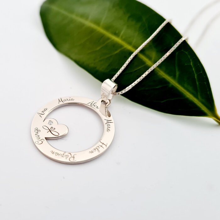 lantisor-cu-pandantiv-banut-decupat-nume-personalizat-inimioara-cu-diamant-natural-argint-925-45833-4