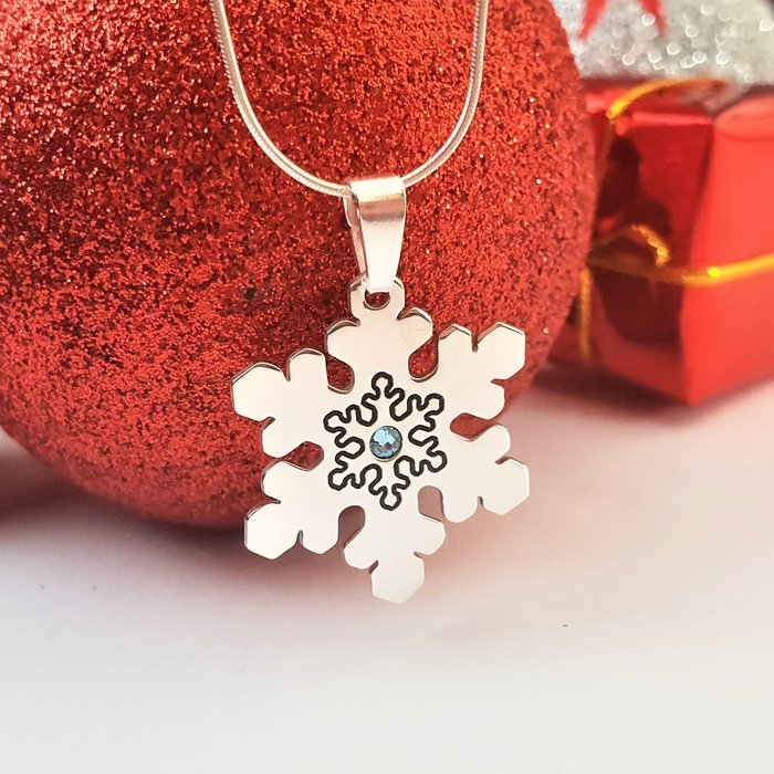 lantisor-cu-pandantiv-personalizat-de-craciun-cristal-de-gheata-model-decupat-argint-cristal-swarovski-24451-4