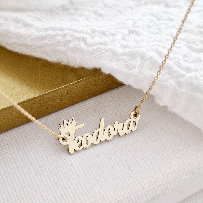 lantisor-personalizat-cu-nume-7-8-litere-si-simbol-coronita-font-elegant-aur-9k-80087-4