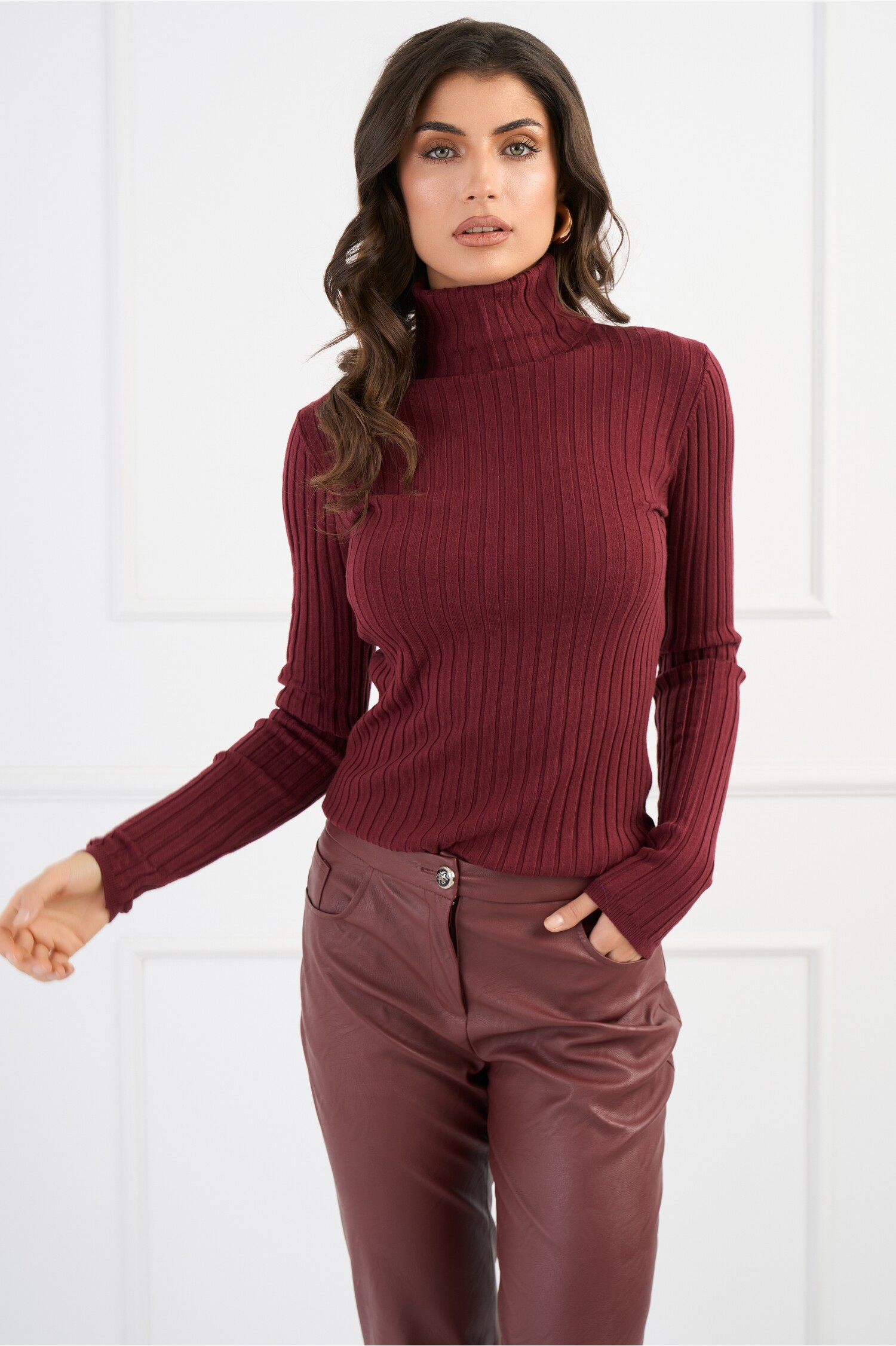 maleta-din-tricot-reiat-burgundy-cu-guler-intors-1343150-1087523-4