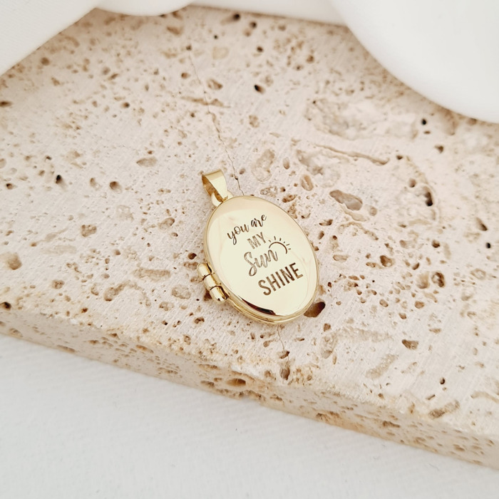 medalionul-amintirilor-pandantiv-aur-galben-9k-model-oval-cu-poze-in-interior-si-mesaj-personalizat-68267-4