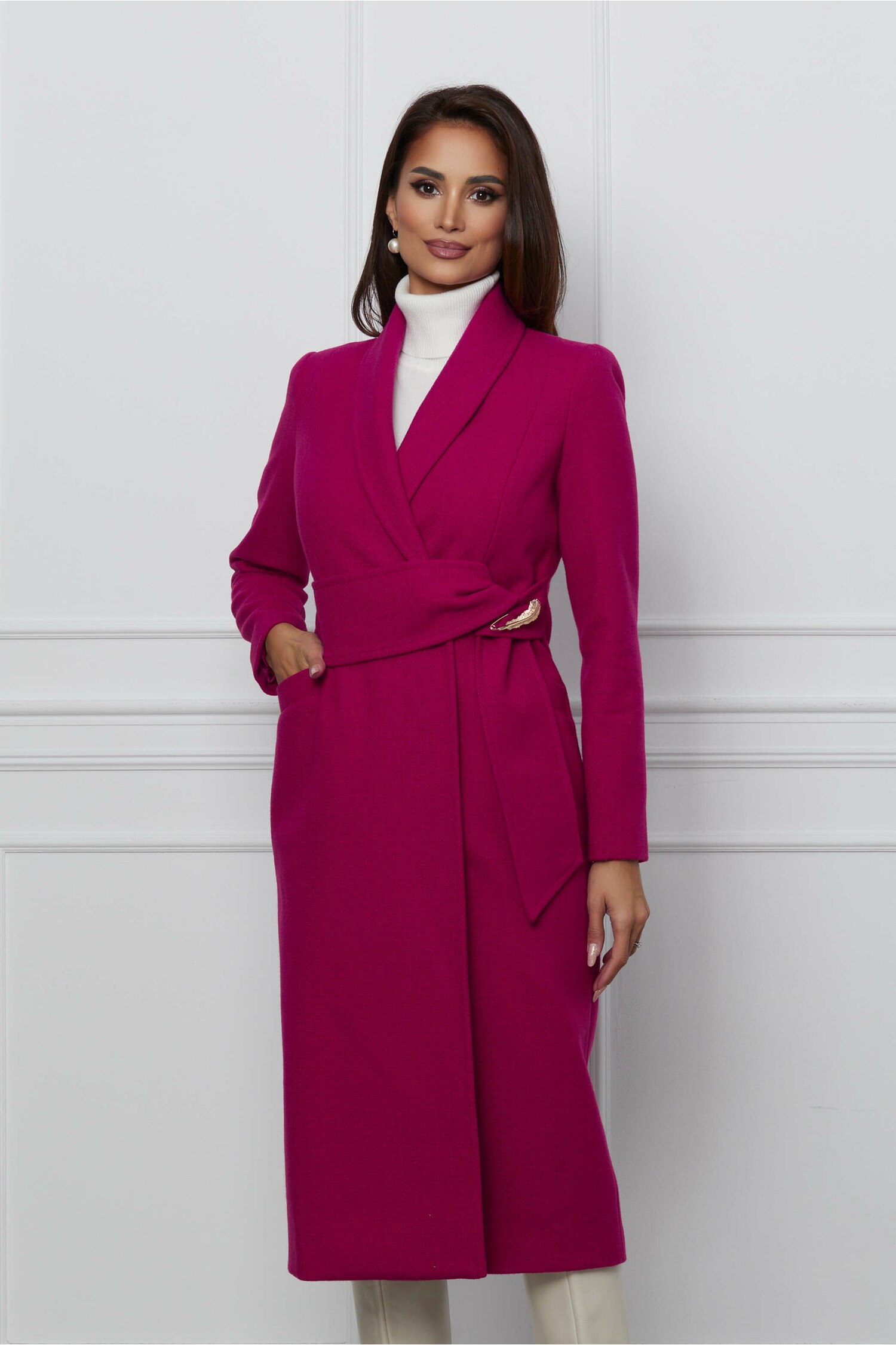 palton-ginette-fucsia-elegant-cu-aplicatie-in-talie-1239988-1006468-4