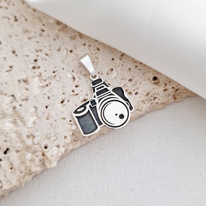 pandantiv-aparat-foto-argint-925-77999-4