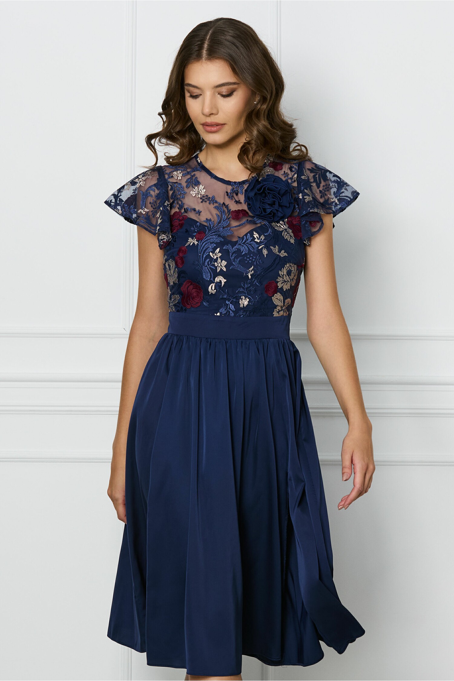 rochie-dy-fashion-bleumarin-cu-trandafir-si-dantela-la-bust-1310972-1060988-4