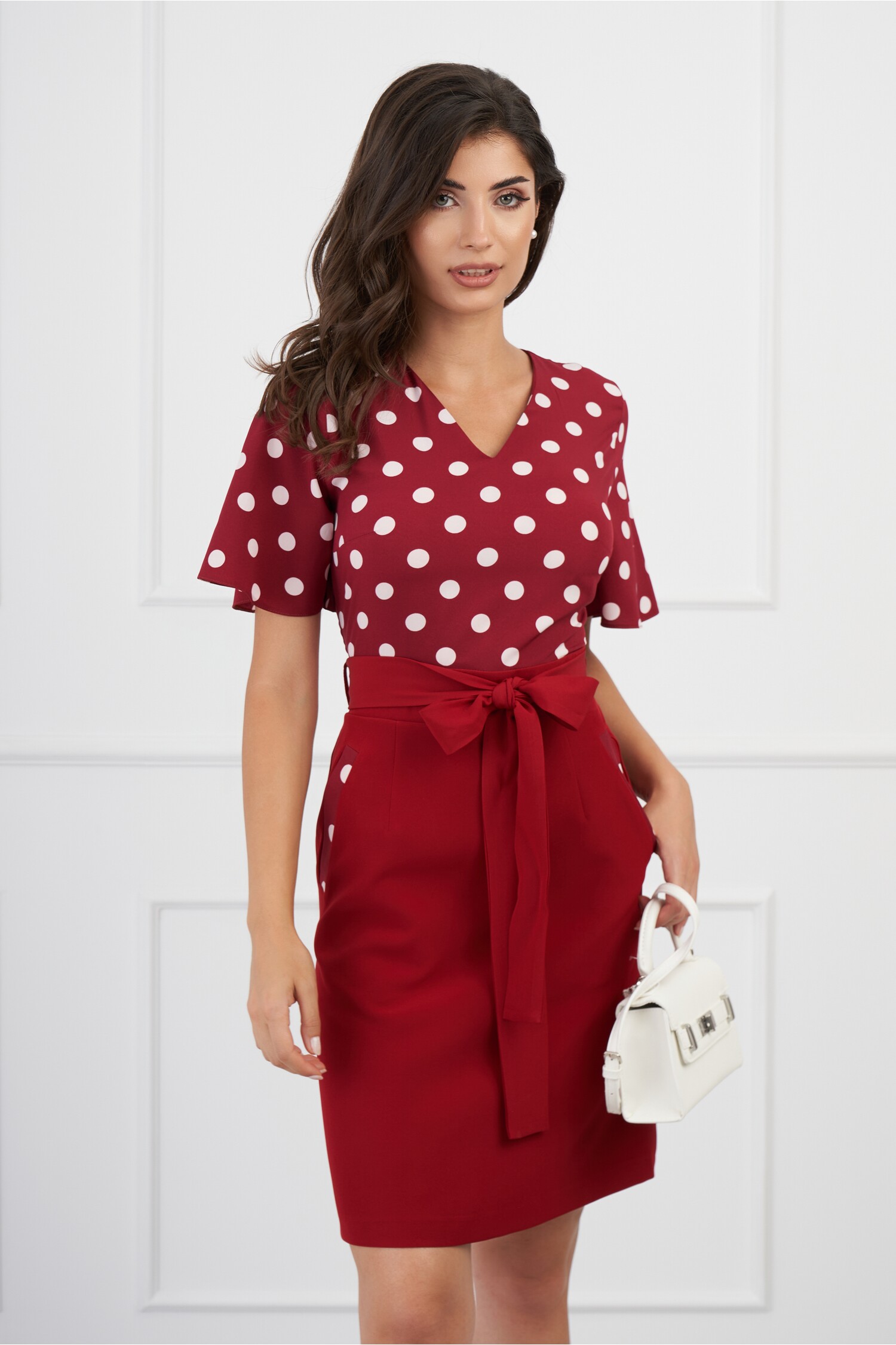 rochie-dy-fashion-bordo-cu-buline-la-bust-si-cordon-in-talie-1315883-1065296-4