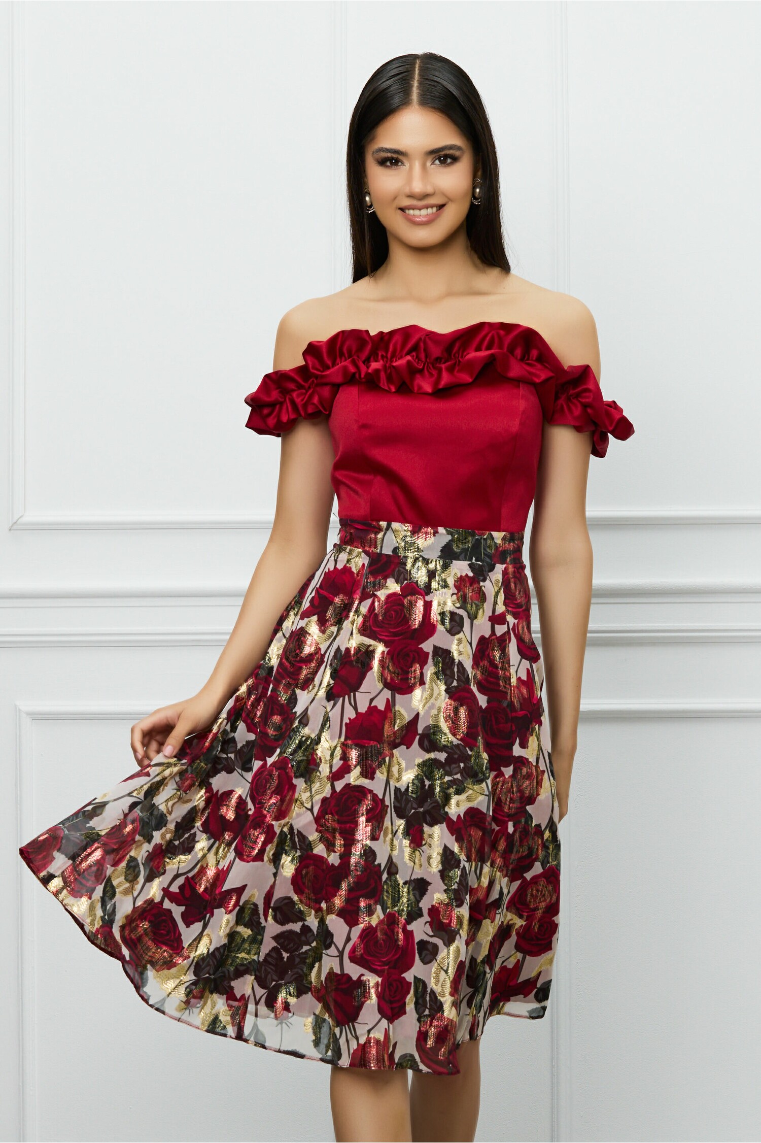 rochie-dy-fashion-bordo-cu-imprimeuri-florale-pe-fusta-si-volane-la-bust-1309100-1059584-4