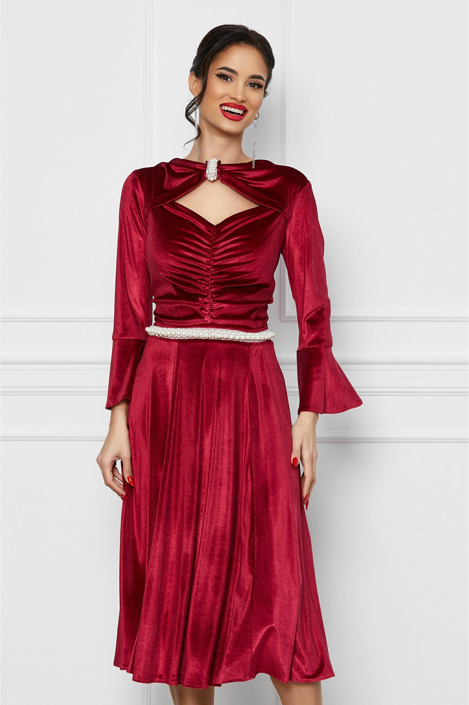 rochie-dy-fashion-bordo-din-catifea-cu-decupaj-la-decolteu-1123230-908304-4