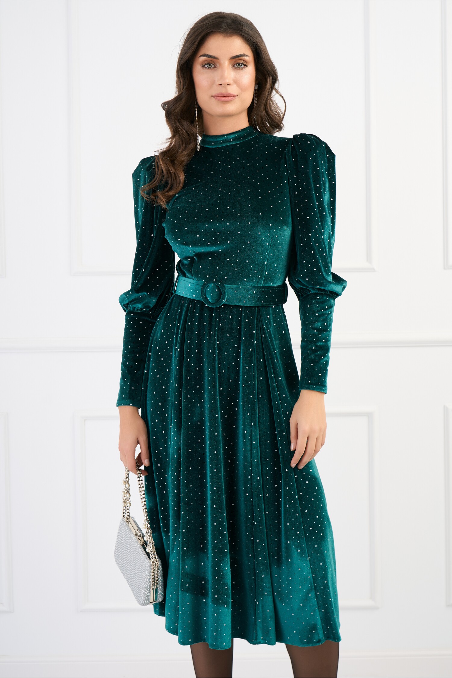 rochie-dy-fashion-din-catifea-verde-cu-strasuri-si-curea-in-talie-1342421-1087175-4