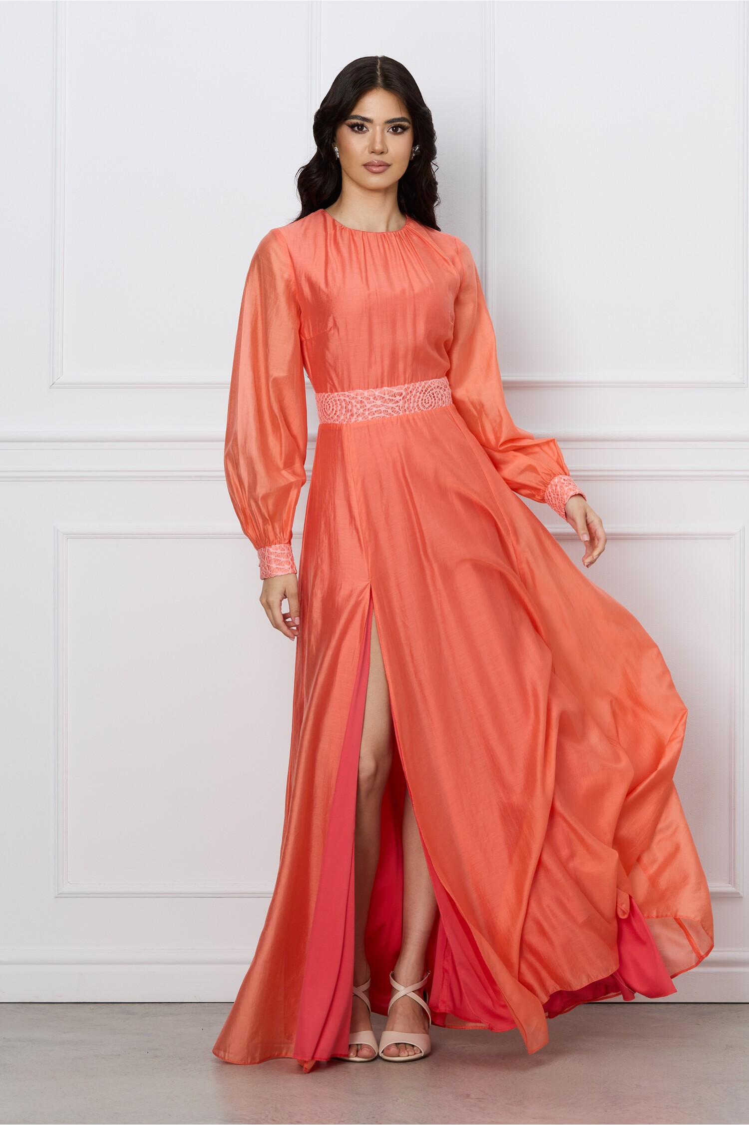 rochie-dy-fashion-lunga-peach-cu-dantela-in-talie-1300034-1052597-4