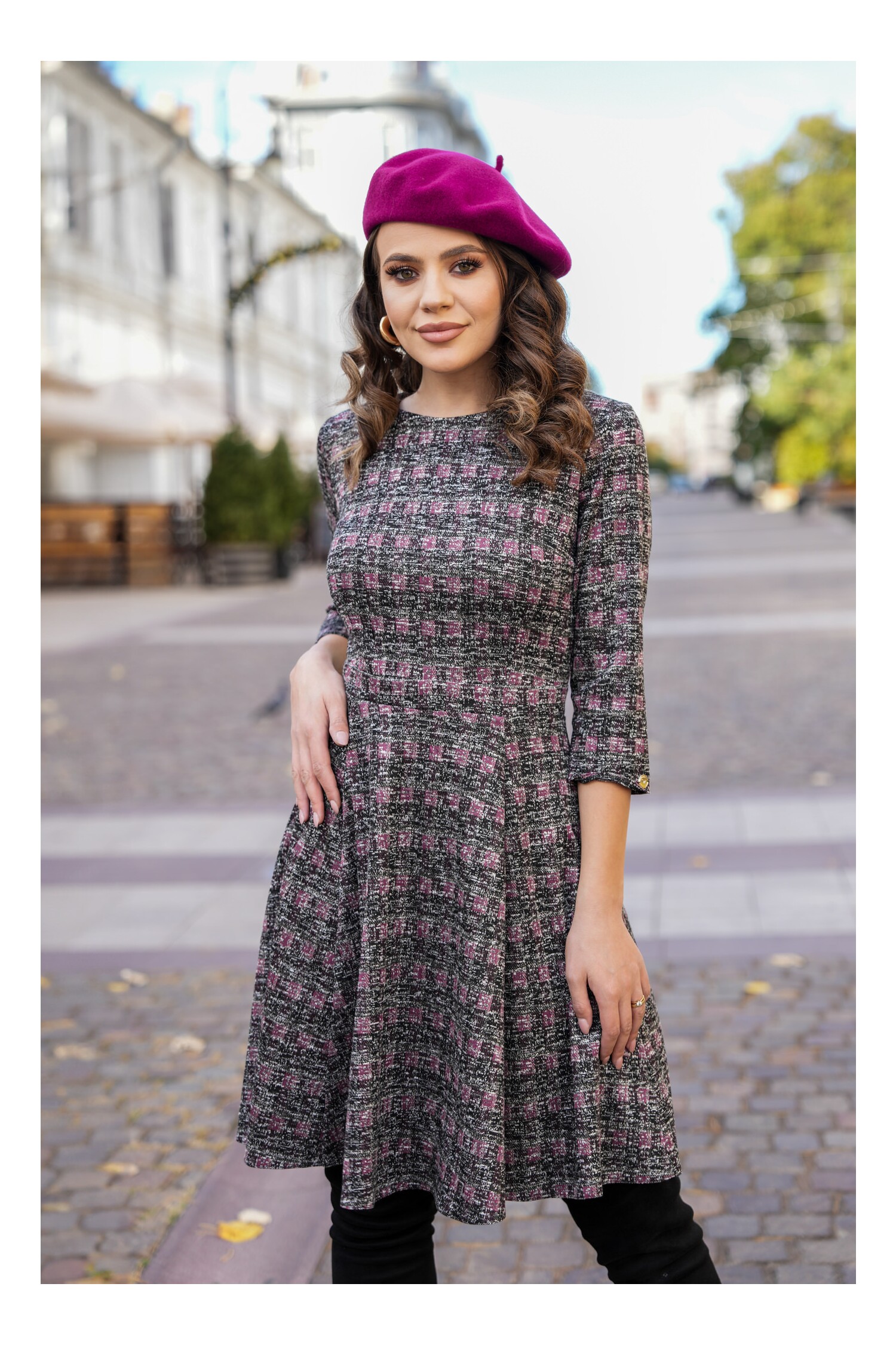 rochie-dy-fashion-neagra-clos-cu-carouri-roz-1235655-1000963-4